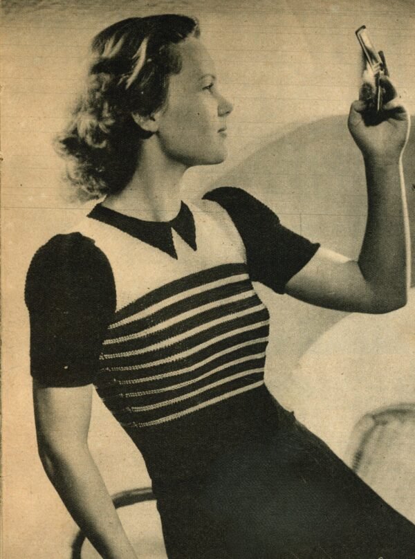 Gestreepte damesjumper met kraagje