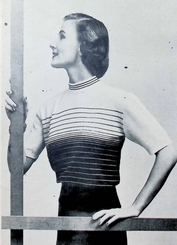 Twee gestreepte damesjumpers