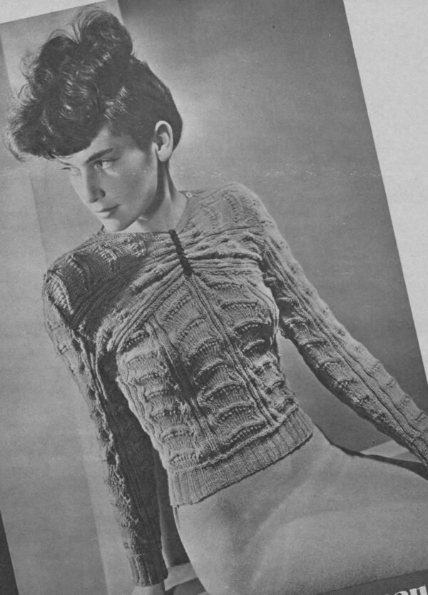 Foto 1 D40T241 Damesblouse met bijzonder motief