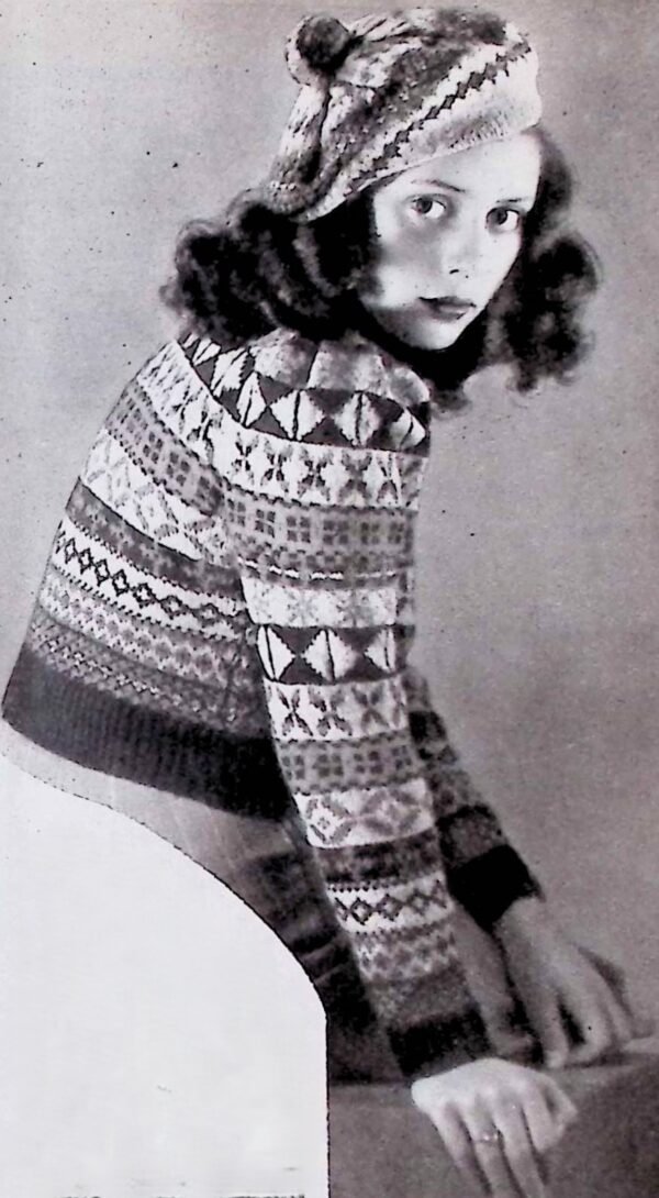 Damesjumper met ingebreide motieven en bijpassende baret